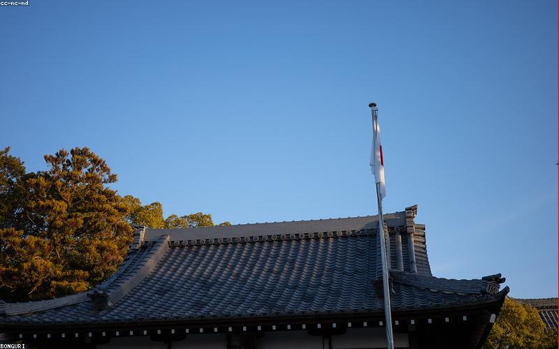 A Pakistani home with solar panels installed on the roof.